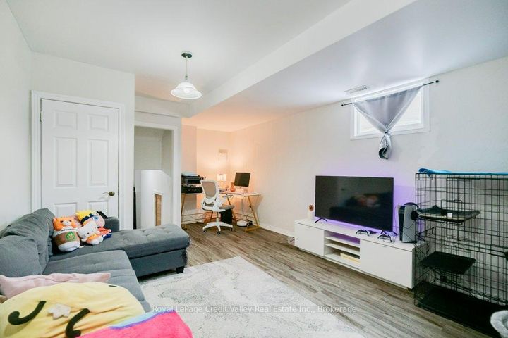 Photo 16 at 376 Hansen Road N, Madoc, Brampton