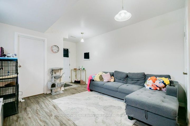 Photo 17 at 376 Hansen Road N, Madoc, Brampton