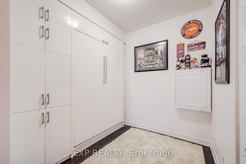 Photo 10 at 209 - 223 St Clair Avenue W, Casa Loma, Toronto