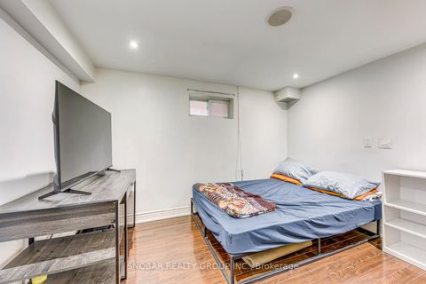 Photo 15 at 31 Genthorn Avenue, Kipling, Toronto