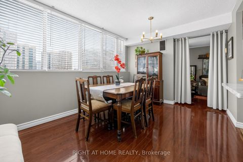 Photo 9 at 610 - 3590 Kaneff Crescent, Mississauga Valleys, Mississauga