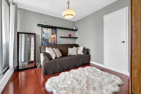 Photo 16 at 610 - 3590 Kaneff Crescent, Mississauga Valleys, Mississauga