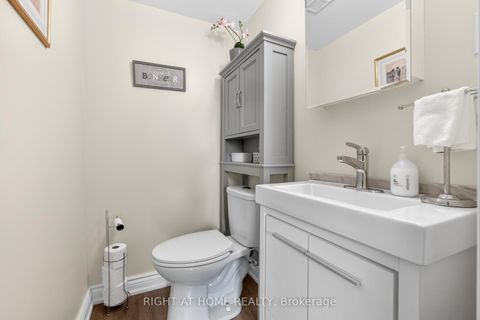 Photo 18 at 610 - 3590 Kaneff Crescent, Mississauga Valleys, Mississauga