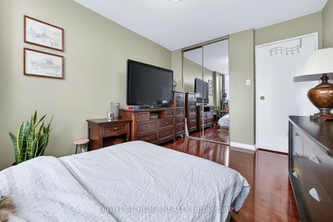 Photo 20 at 610 - 3590 Kaneff Crescent, Mississauga Valleys, Mississauga