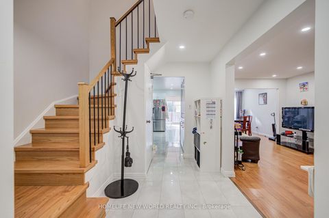 Photo 6 at 51 Whitley Castle Crescent, Agincourt North, Toronto