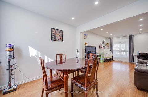 Photo 13 at 51 Whitley Castle Crescent, Agincourt North, Toronto