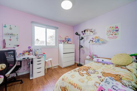 Photo 23 at 51 Whitley Castle Crescent, Agincourt North, Toronto