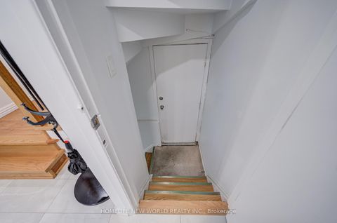 Photo 34 at 51 Whitley Castle Crescent, Agincourt North, Toronto