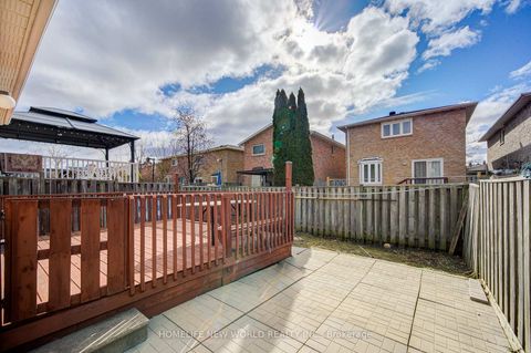 Photo 46 at 51 Whitley Castle Crescent, Agincourt North, Toronto