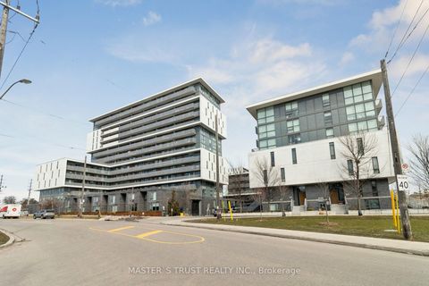 Photo 22 at TH109 - 160 Flemington Road E, Glen Park, Toronto