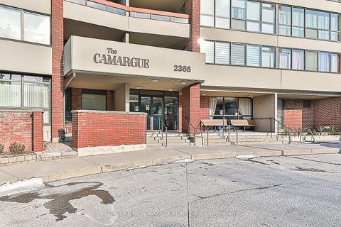 Photo 1 at 1602 - 2365 Kennedy Road, Malvern West, Toronto