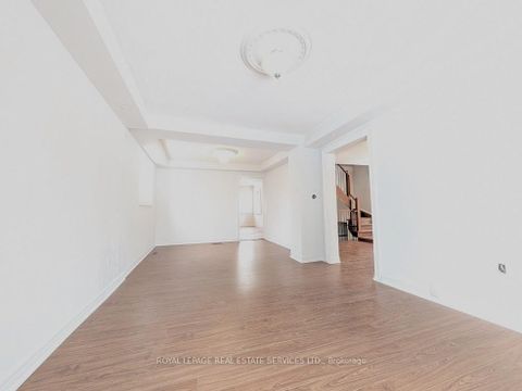 Photo 5 at 20 Holgate Street, Allandale, Barrie