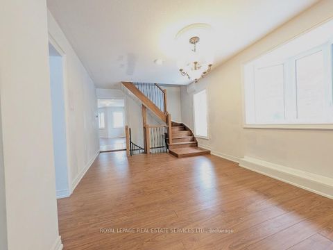 Photo 9 at 20 Holgate Street, Allandale, Barrie