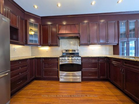 Photo 12 at 20 Holgate Street, Allandale, Barrie