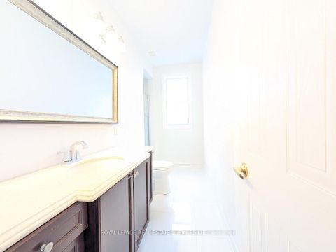 Photo 24 at 20 Holgate Street, Allandale, Barrie