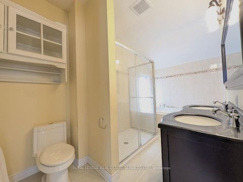 Photo 30 at 20 Holgate Street, Allandale, Barrie