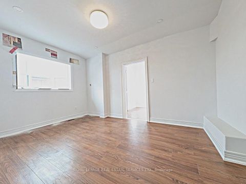 Photo 32 at 20 Holgate Street, Allandale, Barrie