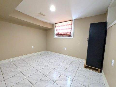 Photo 41 at 20 Holgate Street, Allandale, Barrie