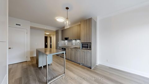 Photo 10 at 202 - 18 Water Walk Drive, Unionville, Markham