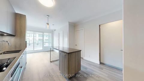 Photo 11 at 202 - 18 Water Walk Drive, Unionville, Markham