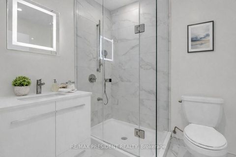 Photo 22 at 4202 - 8 Cumberland Street, Annex, Toronto