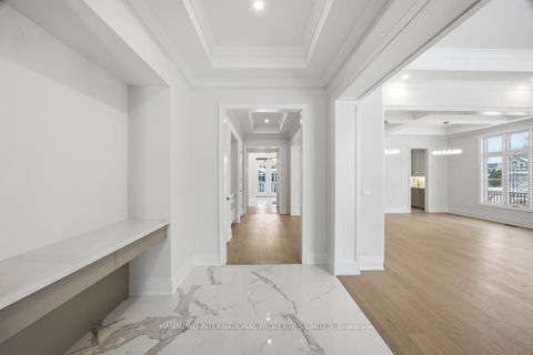 Photo 3 at 9 Lonergan Crescent, Steeles, Toronto