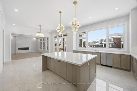 Photo 11 at 9 Lonergan Crescent, Steeles, Toronto