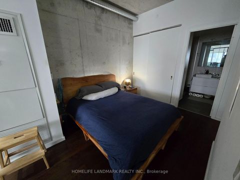 Photo 9 at #618 - 21 Lawren Harris Square, Waterfront Communities C8, Toronto