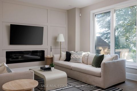 Photo 8 at 79 Fishleigh Drive, Cliffside, Toronto