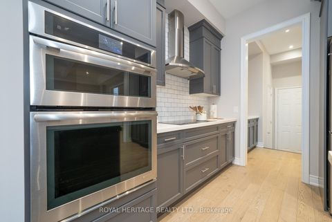 Photo 14 at 88 Brabin Circle, Rural Whitby, Whitby