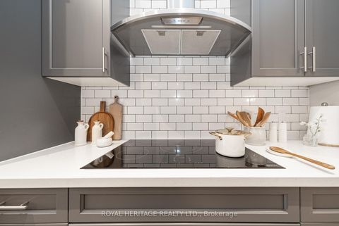 Photo 15 at 88 Brabin Circle, Rural Whitby, Whitby