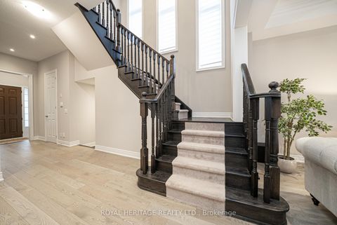 Photo 18 at 88 Brabin Circle, Rural Whitby, Whitby