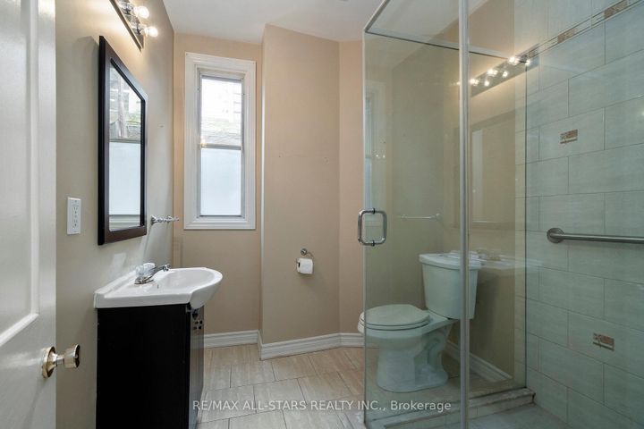 Photo 29 at 271 Lisgar Street, Little Portugal, Toronto