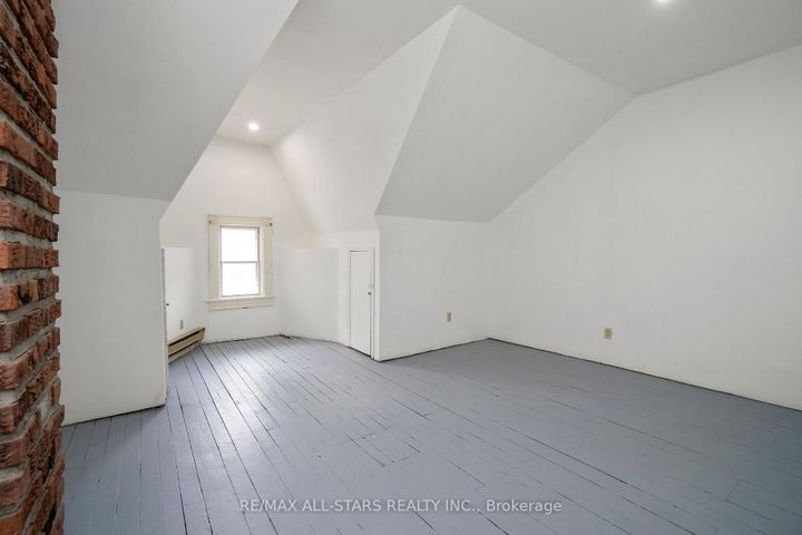 Photo 32 at 271 Lisgar Street, Little Portugal, Toronto