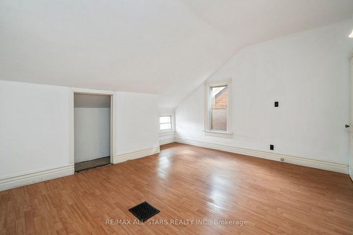 Photo 37 at 271 Lisgar Street, Little Portugal, Toronto