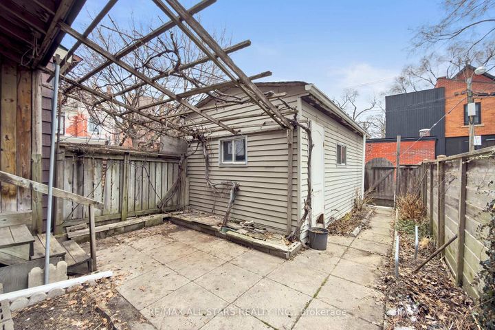 Photo 44 at 271 Lisgar Street, Little Portugal, Toronto