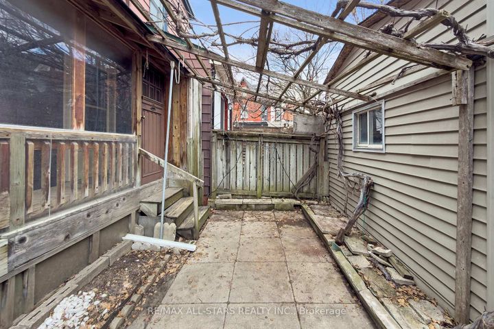 Photo 46 at 271 Lisgar Street, Little Portugal, Toronto