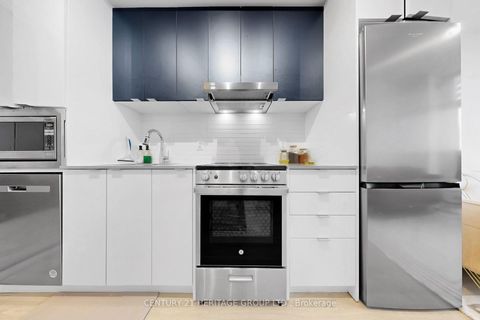 Photo 15 at 3504 - 30 Upper Mall Way, Brownridge, Vaughan