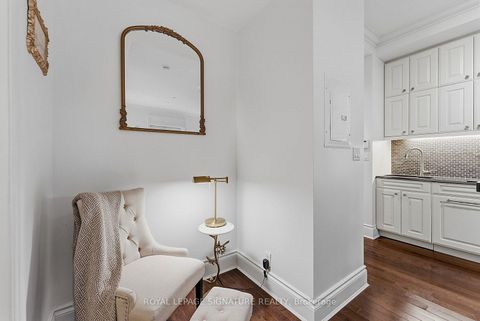 Photo 14 at 339 - 22 Leader Lane, Yonge Corridor, Toronto