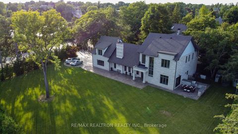 Photo 4 at 3 Oakbank Road, Uplands, Vaughan