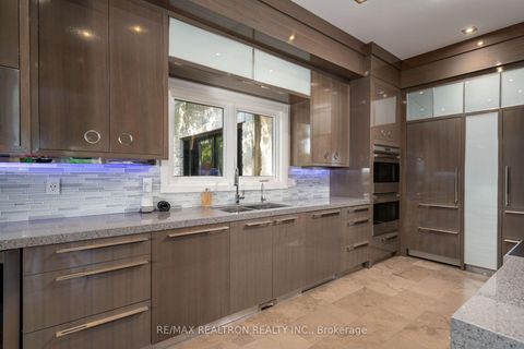 Photo 15 at 3 Oakbank Road, Uplands, Vaughan