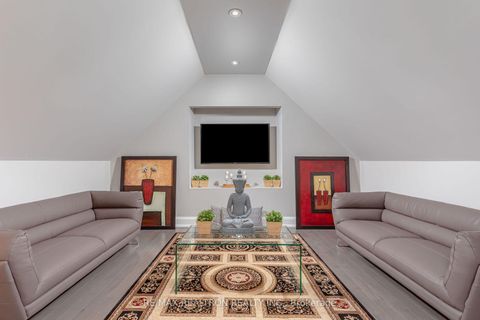 Photo 30 at 3 Oakbank Road, Uplands, Vaughan