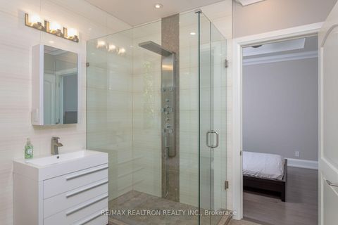 Photo 34 at 3 Oakbank Road, Uplands, Vaughan