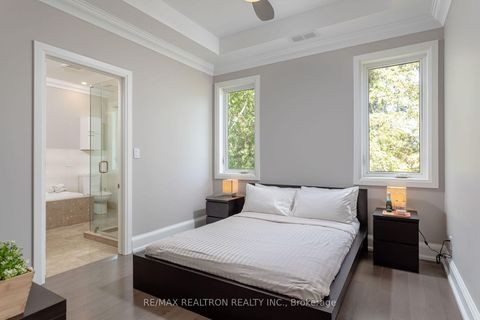 Photo 35 at 3 Oakbank Road, Uplands, Vaughan