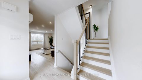 Photo 2 at 26 - 909 King Street W, Vanier, Oshawa