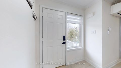 Photo 4 at 26 - 909 King Street W, Vanier, Oshawa