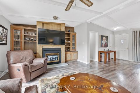 Photo 5 at 25 Juno Crescent, Sutton & Jackson's Point, Georgina