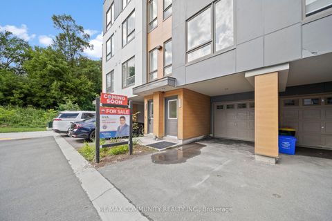 Photo 2 at 1672 Pleasure Valley Path N, Samac, Oshawa