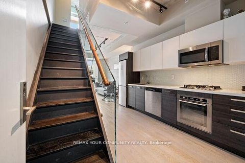 Photo 39 at PH11 - 39 Brant Street, Waterfront Communities C1, Toronto