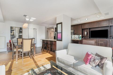 Photo 9 at 1203 - 900 Mount Pleasant Road, Mount Pleasant West, Toronto